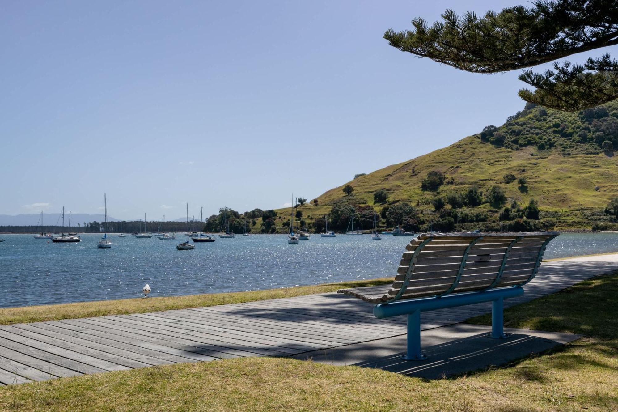Oceanside Bliss - Absolute Beachfront - Uninterrupted Ocean Views With Pool Mount Maunganui Exterior photo